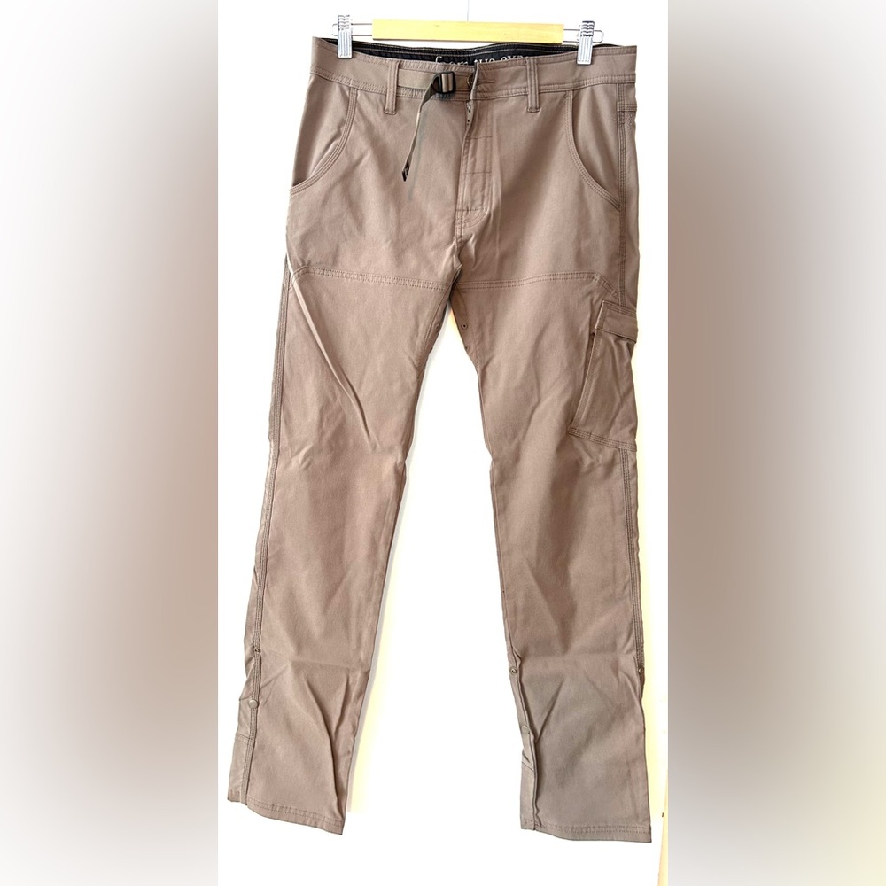 NWOT Men’s Prana Stretch Zion pants. 33x32.